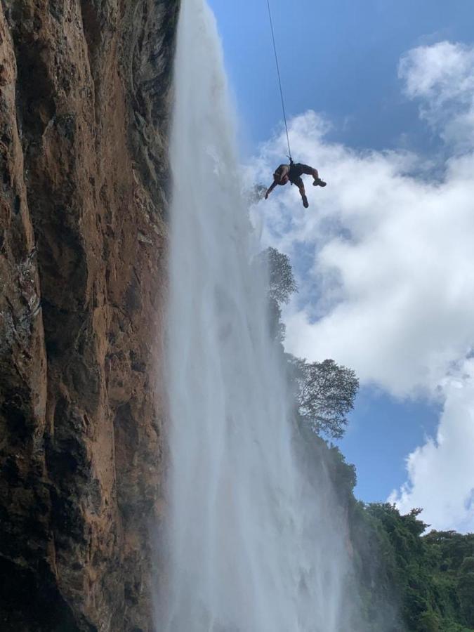 Апартаменты Sipi Backpackers Kapchorwa Экстерьер фото